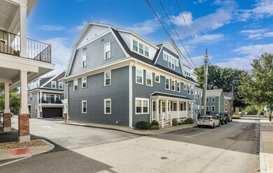 22 Cornwall St, Portsmouth, NH 03801 - photo 3