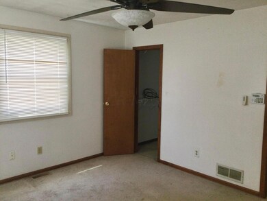 479 Elaine Rd, Columbus, OH 43213 - photo 6