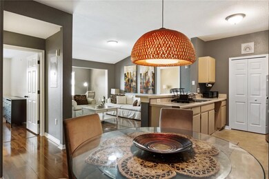 5475 Vineland Rd unit 8302, Orlando, FL 32811 - photo 4