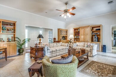 11235 Javalin Trail, Helotes, TX 78023 - photo 6