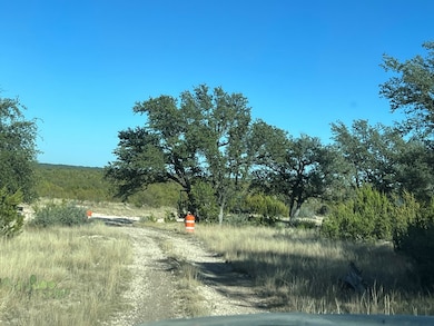 929 Texas Ave unit 8 *COMB 25-45700-0-1, San Angelo, TX 76903 - photo 2