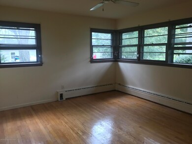 8 Willow Rd, Holmdel, NJ 07733 - photo 4