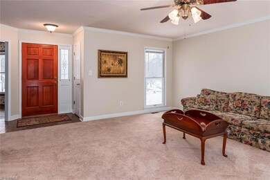 3905 Banoak St, High Point, NC 27265 - photo 5