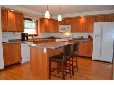 24 Kent St, Portsmouth, NH 03801 - photo 6