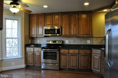 205 MacOy Ave, Culpeper, VA 22701 - photo 2