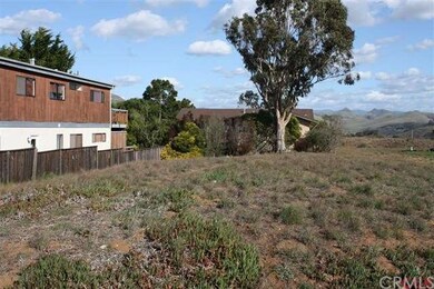50 x 125 Lot with views from all 4 corners!