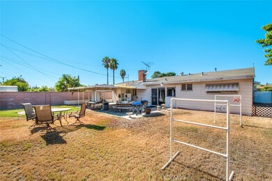 VERY LARGE BACKYARD WITH PLENTY OF ROOM TO EXPAND AND ENTERTAIN.