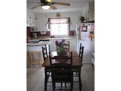 134 Tower St, Westerly, RI 02891 - photo 5