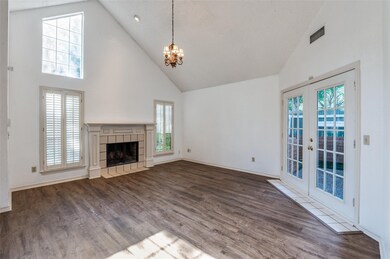 17860 Windflower Way unit 1704, Dallas, TX 75252 - photo 4