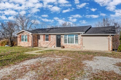 002_1515 Tapering Pointe Rd