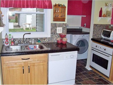 700 Brewer St, Whiteland, IN 46184 - photo 6