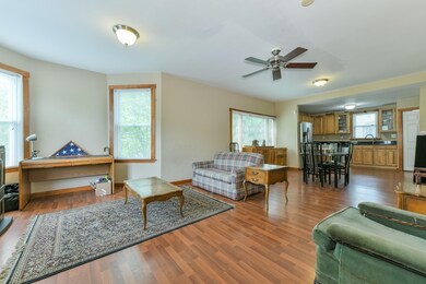 16 Morse St, Dorchester, MA 02121 - photo 3