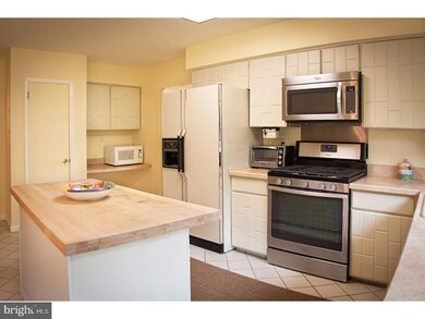 1515 Squire Ln, Cherry Hill, NJ 08003 - photo 4