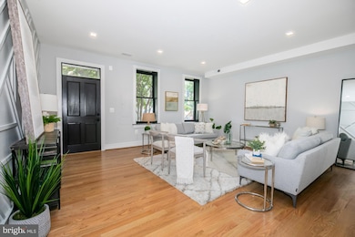 1015 O St NW, Washington, DC 20001 - photo 3