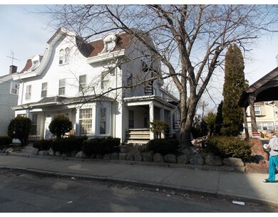 91 Summer St unit 1, Lawrence, MA 01840 - photo 4