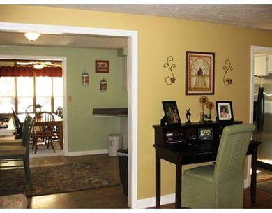 23 Winslow St, Shrewsbury, MA 01545 - photo 3