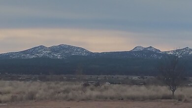 000 N Cabernet Ln, Paulden, AZ 86334 - photo 2