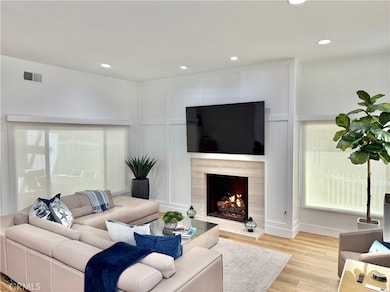 222 Ruby Ave, Newport Beach, CA 92662 - photo 2