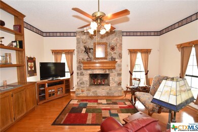 601 Thousand Oaks Loop, San Marcos, TX 78666 - photo 6