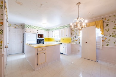 2021 W Broad Ave, Albany, GA 31707 - photo 6