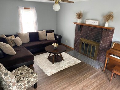 1585 E Ramsey Rd, Vincennes, IN 47591 - photo 6