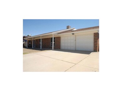 10920 Lakewood Ave, El Paso, TX 79935 - photo 2