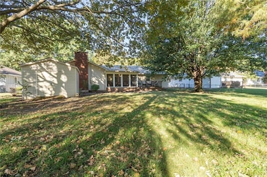 1617 S Maple St, Ottawa, KS 66067 - photo 6