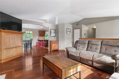 10627 247th St E, Graham, WA 98338 - photo 7