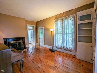 348 E Monroe St, Franklin, IN 46131 - photo 7