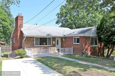 806 Hayward Ave, Takoma Park, MD 20912 - photo 2