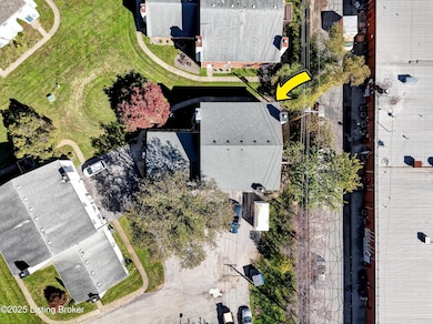 03-3726 Charter Oaks Drive