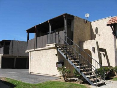 12176 Carnation Ln unit D, Moreno Valley, CA 92557 - photo 3