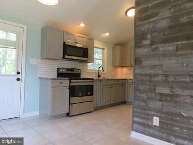 413 Martin Dr, Historic New Castle, DE 19720 - photo 3