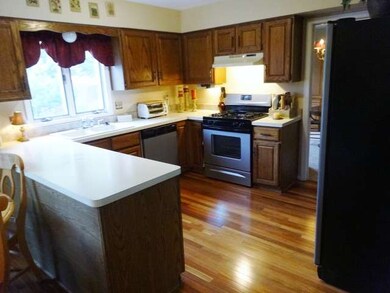 510 N Walnut St, Elmhurst, IL 60126 - photo 7