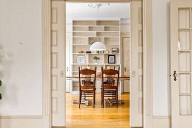 7 Manton Terrace unit 2, Brookline, MA 02446 - photo 3