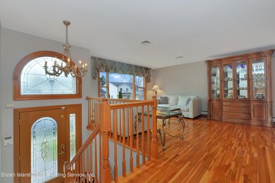 147 Weaver St, Staten Island, NY 10312 - photo 5