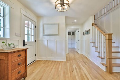 6680 N Clippinger Dr, Cincinnati, OH 45243 - photo 6