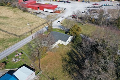 131 Henson Dr, Hopkinsville, KY 42240 - photo 4