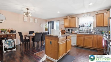 1953 Glendale Ave, Bethlehem, PA 18018 - photo 4