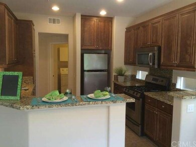 41299 Ashton Cir unit A, Temecula, CA 92592 - photo 3