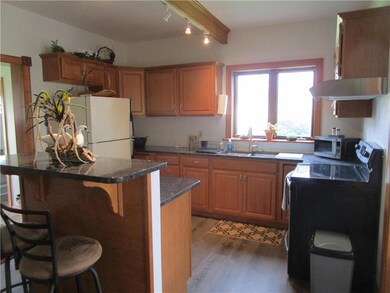 429 S Canal St, Walnutport, PA 18088 - photo 5