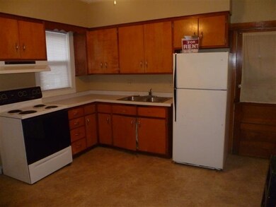 512 W Doty St unit 1, Madison, WI 53703 - photo 4