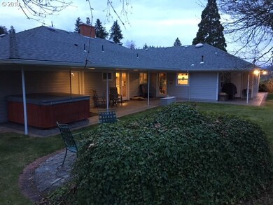 2072 N Myrtle Rd, Myrtle Creek, OR 97457 - photo 4