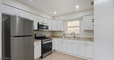 695 S 11th St, Newark, NJ 07103 - photo 3
