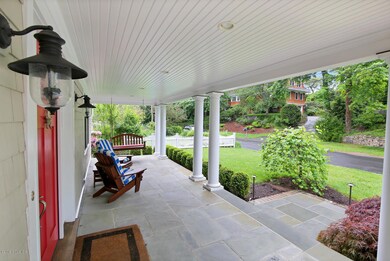 12 Hendrie Dr, Old Greenwich, CT 06870 - photo 4