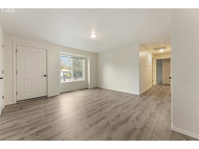 1530 SE 5th St, Gresham, OR 97080 - photo 5