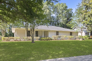 3000 Magnolia Pl