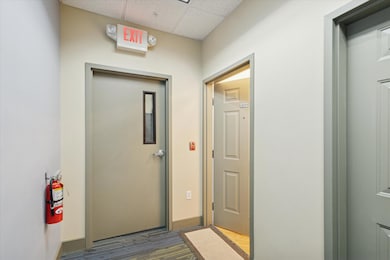 222 N Kalamazoo Mall, Kalamazoo, MI 49007 - photo 3