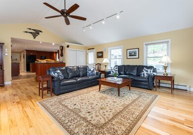 115 Long Pond Rd, Dunbarton, NH 03046 - photo 6