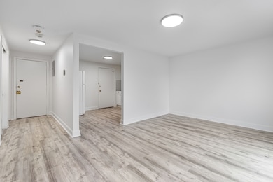 55 Broad St unit 15, Lynn, MA 01902 - photo 5